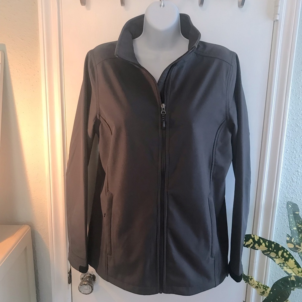 Elevate Smartech Women’s Water Resistance Jacket Size M